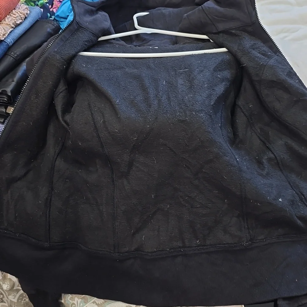 Lululemon Scuba Sweatshirt - Picture 5 of 8